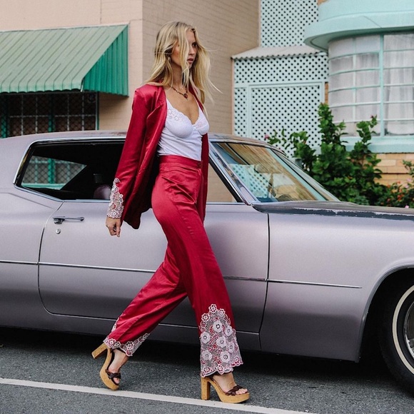 🔥WISHLIST 1 🔥CHASING UNICORNS ISO’s - Picture 1 of 12